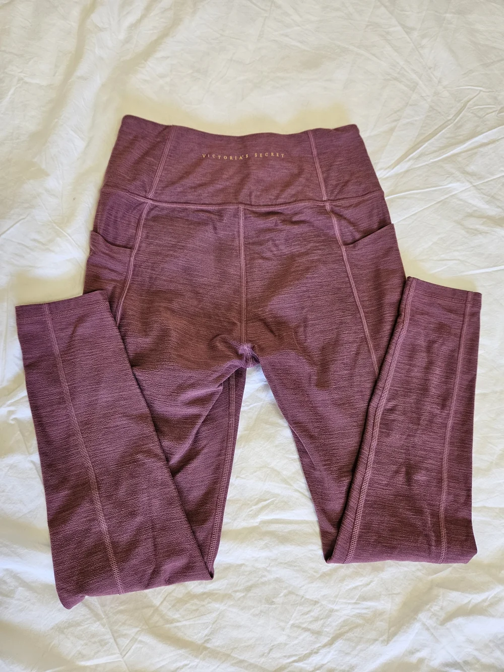 Victoria's Secret Maroon Pocket  Leggings ,Size 6